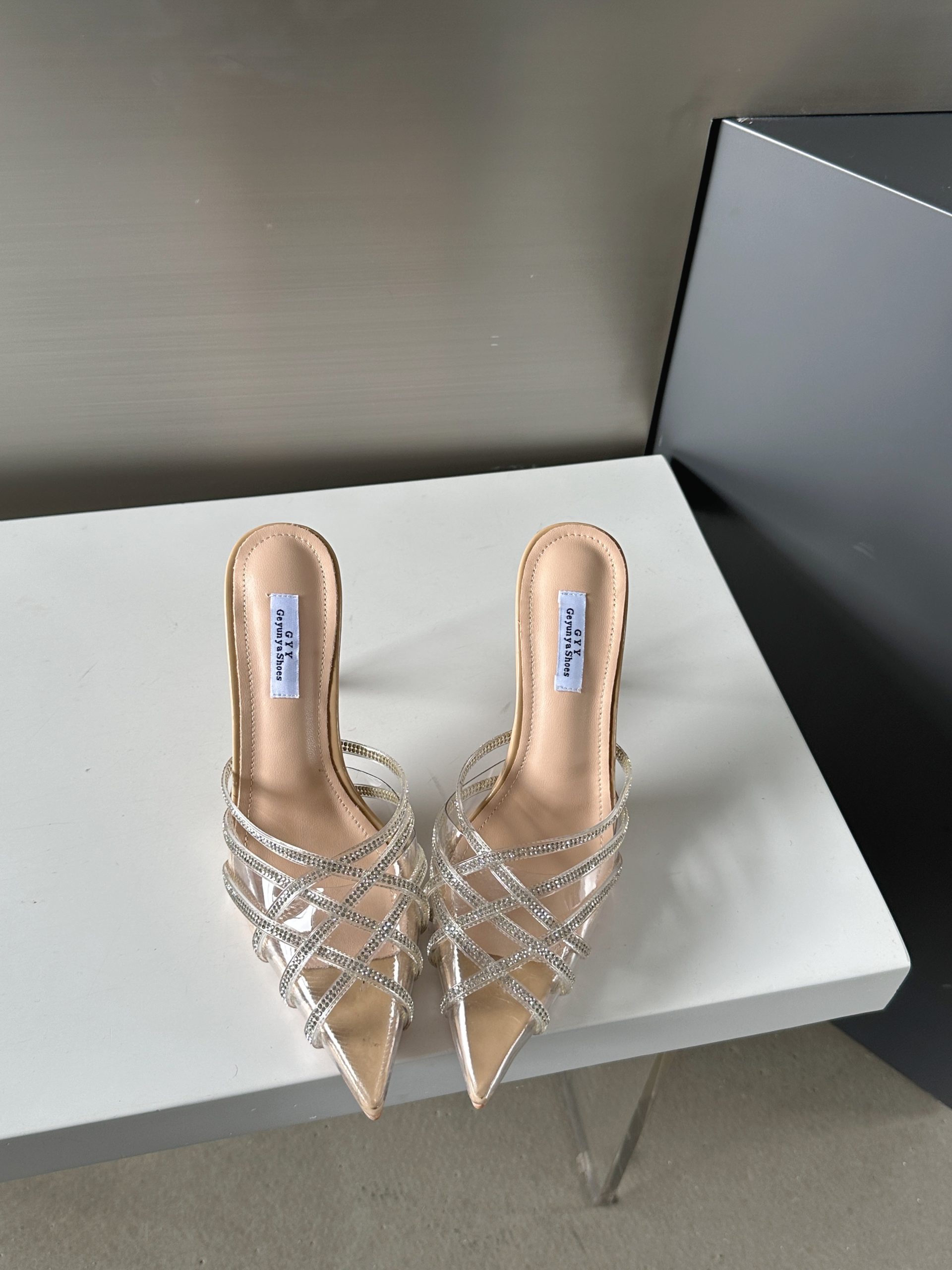 2024 Spring New Pointed Toe Thin Heel European American Fashion Women's Shoes 35-40 - Image 4