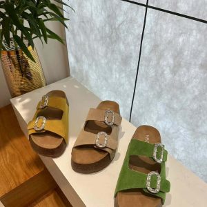 2025 New Thick Sole Rhinestone Buckle Women's Slippers Fashion Casual Sandals Versatile Birkenstock