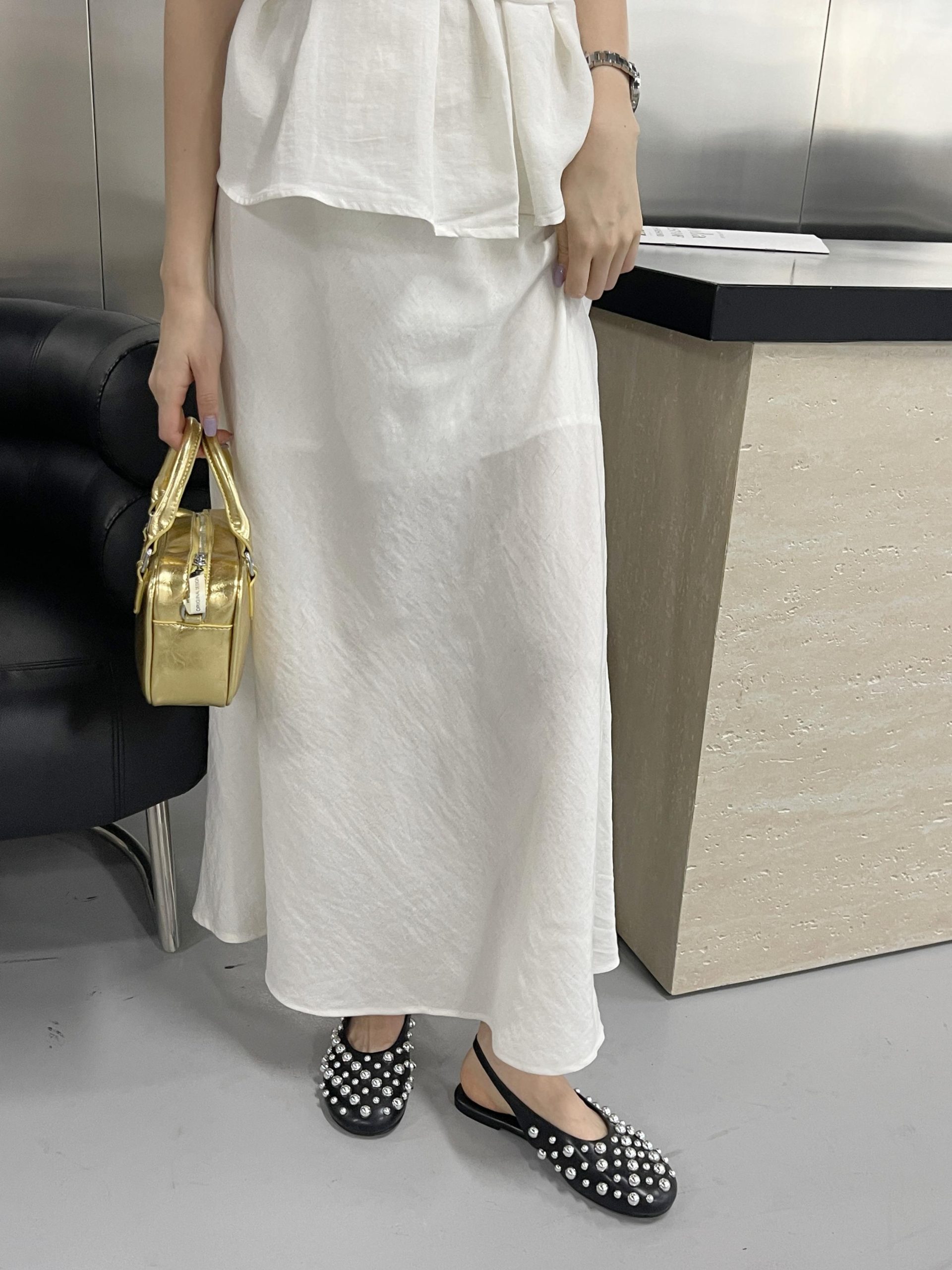 2025 New Flat Closed Toe Rivet Strap Sandals for Women - Image 4