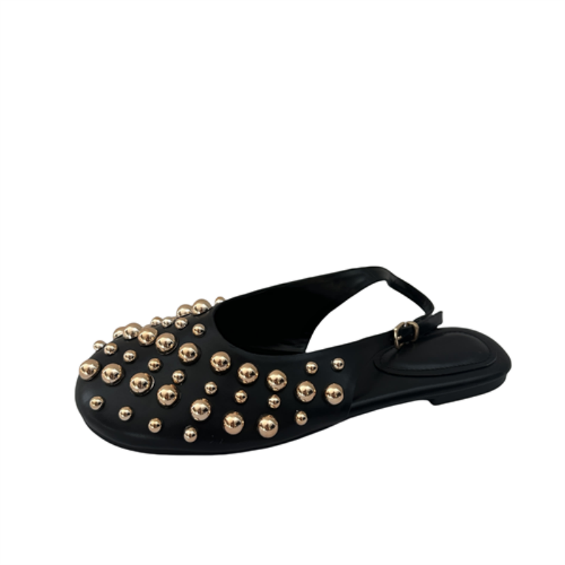 2025 New Flat Closed Toe Rivet Strap Sandals for Women - Image 5